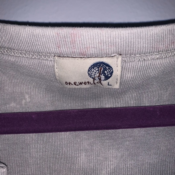 Long sleeve rhinestone butterfly top - Picture 4 of 4